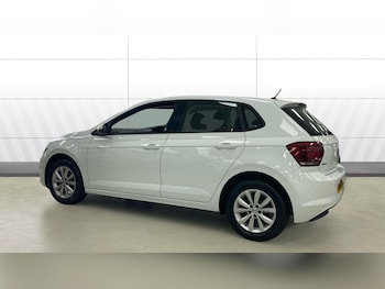 Used Volkswagen Polo 2018 for sale - 76104611: Photo