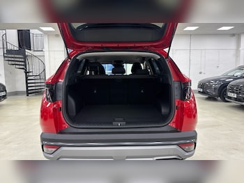 Used Hyundai TUCSON 2025 for sale - 76500044: Photo