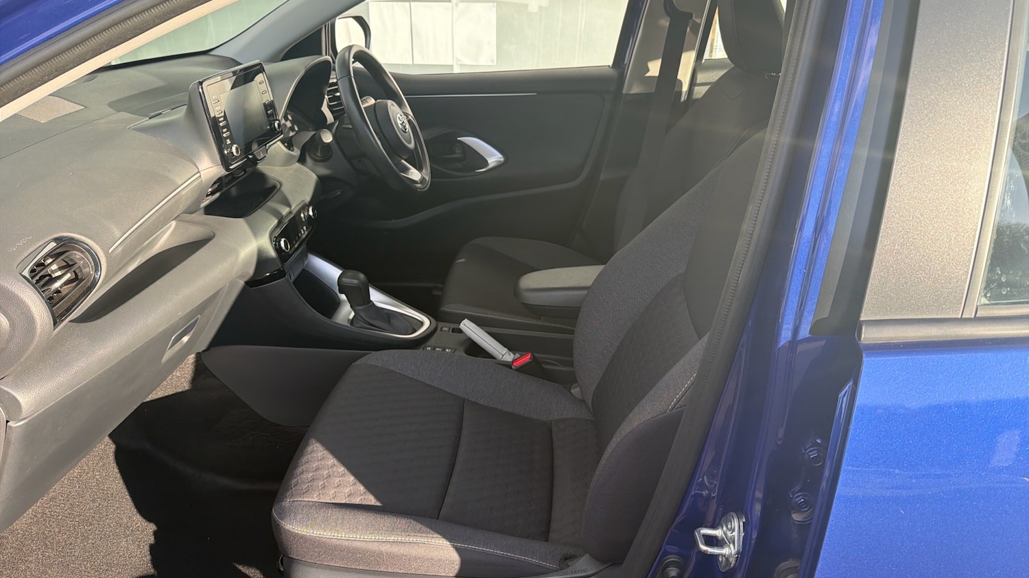 Used Toyota Yaris 2022 for sale - 77363964: Photo 10