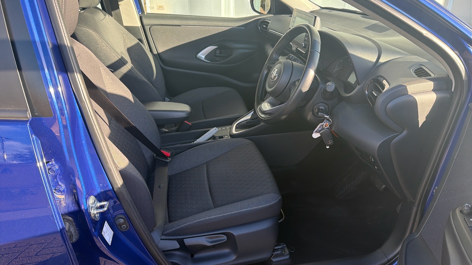 Used Toyota Yaris 2022 for sale - 77363964: Photo 11