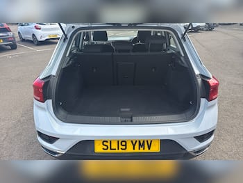 Used Volkswagen T-Roc 2019 for sale - 79731582: Photo