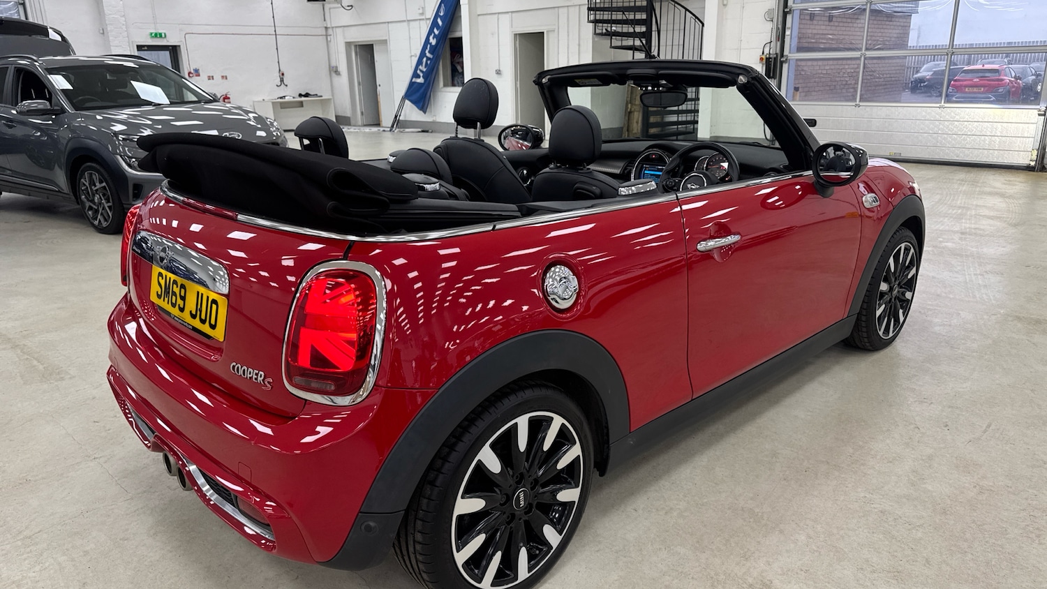 Used MINI Convertible 2019 for sale - 77461538: Photo 31