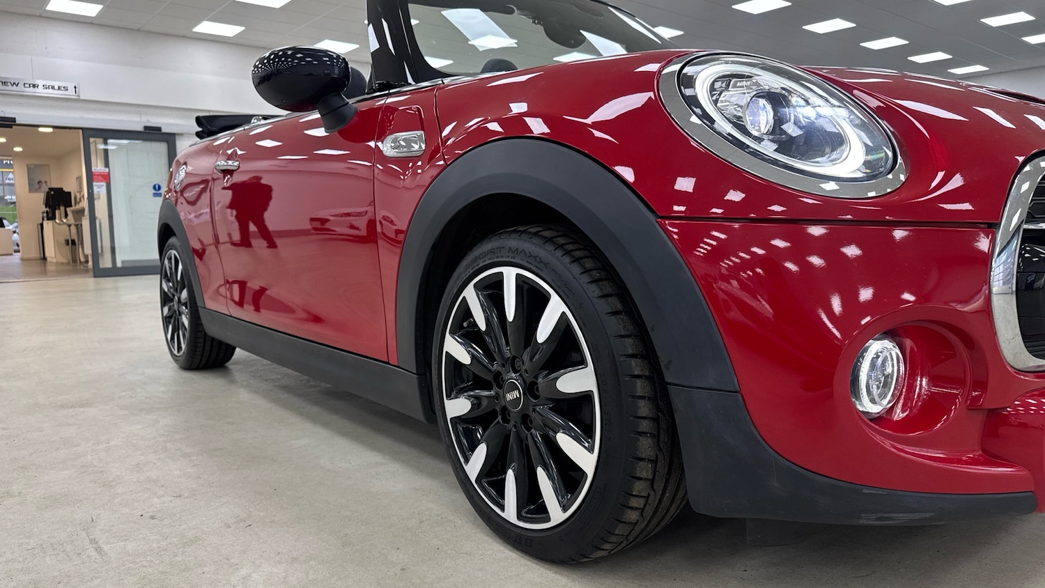 Used MINI Convertible 2019 for sale - 77461538: Photo 32