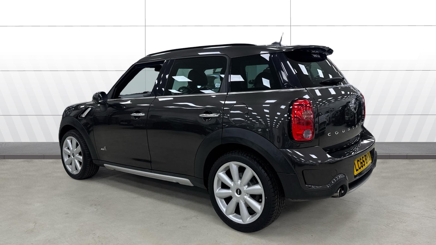 Used MINI Countryman 2015 for sale - 77617706: Photo 2