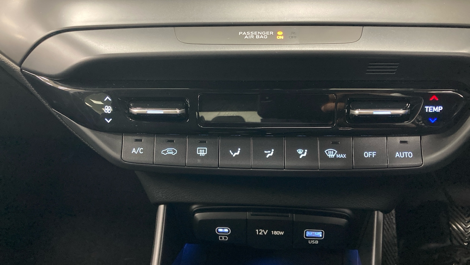 Used Hyundai i20 2025 for sale - 76905958: Photo 23