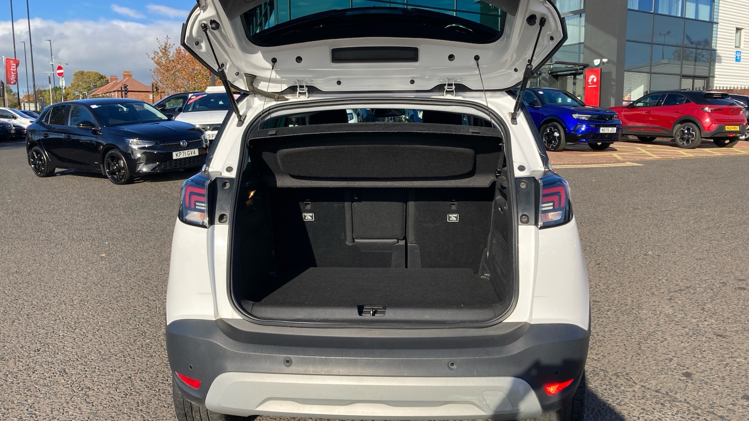 Used Vauxhall Crossland 2021 for sale - 76534306: Photo 4