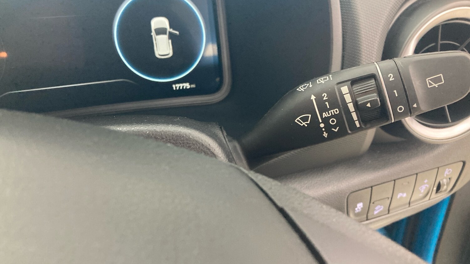 Used Hyundai KONA 2022 for sale - 76374294: Photo 36