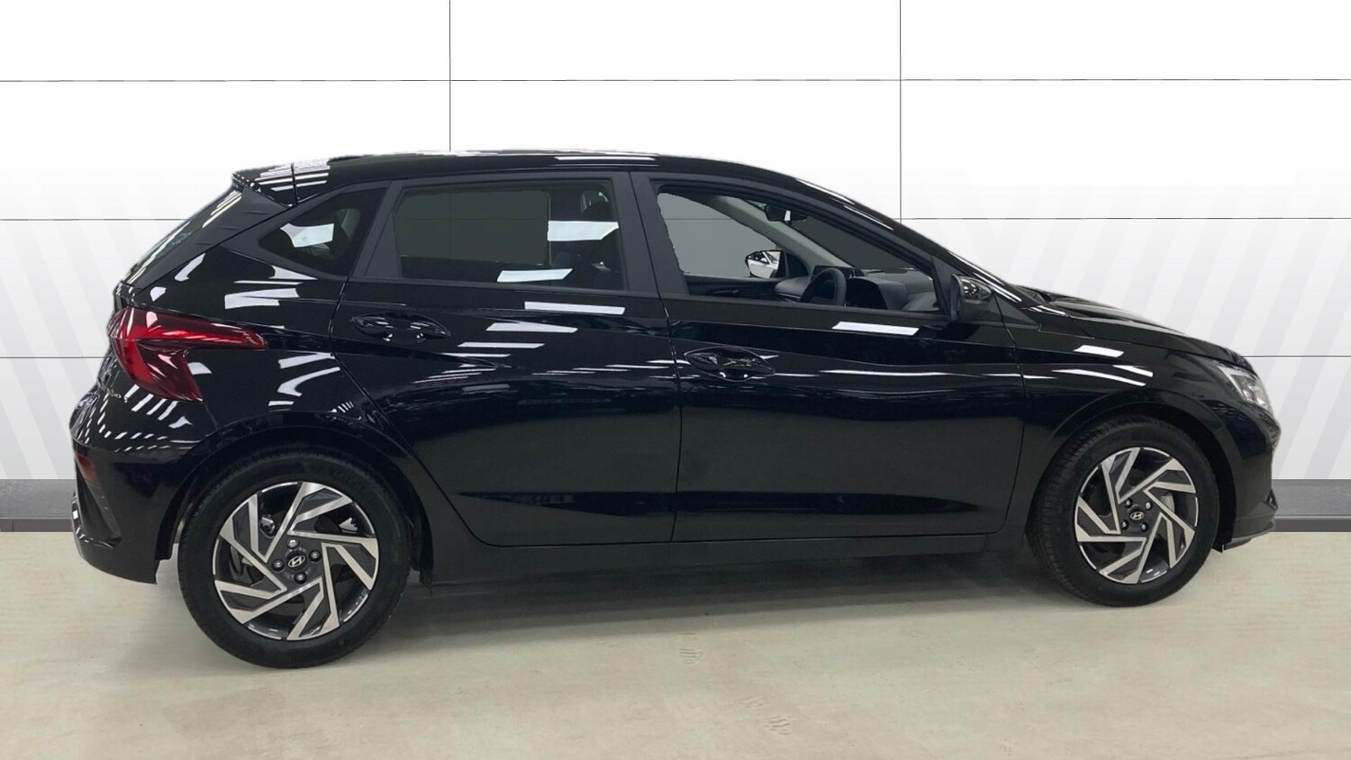 Used Hyundai i20 2025 for sale - 76500039: Photo 5