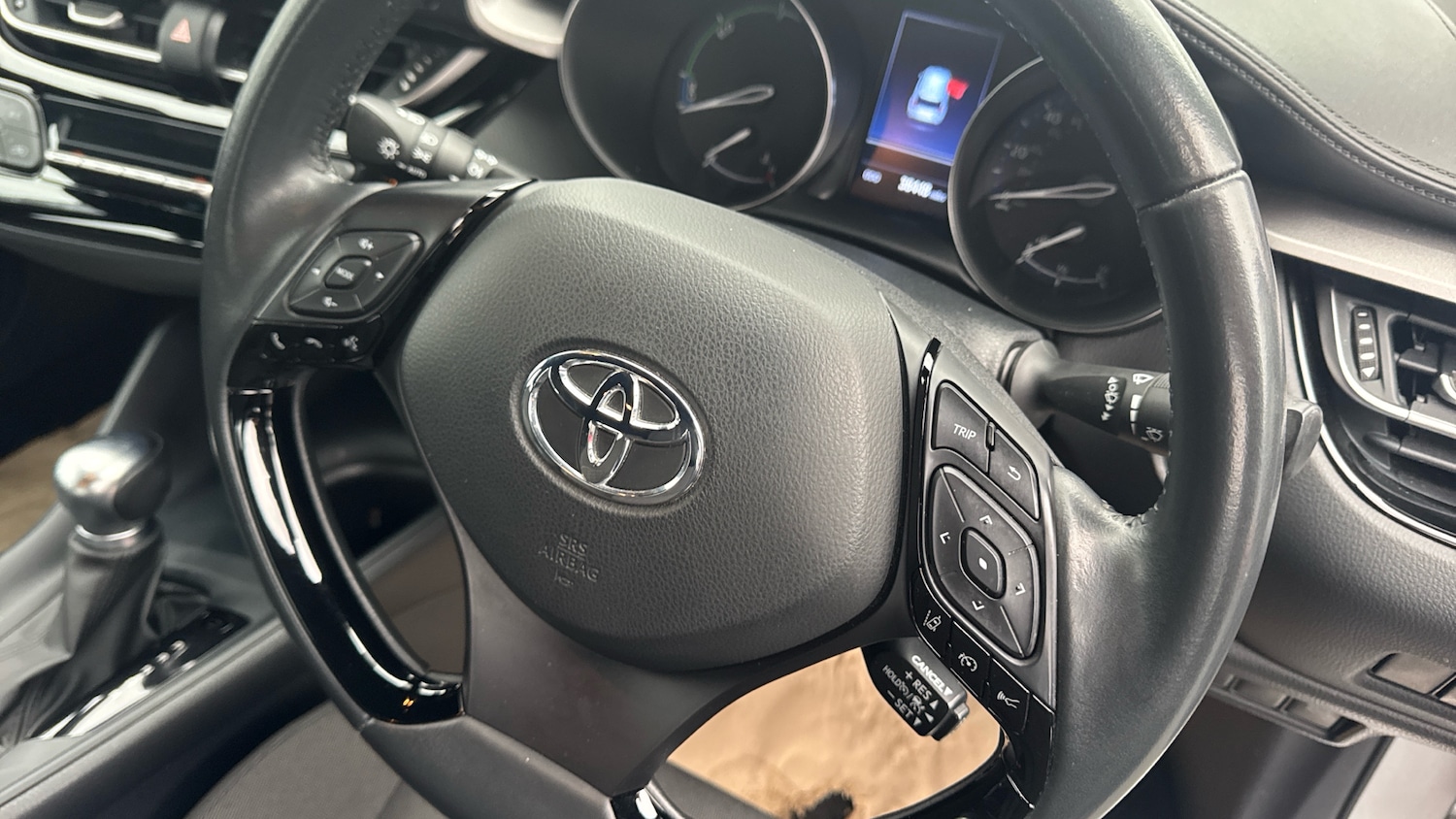 Used Toyota C-HR 2022 for sale - 77264290: Photo 8