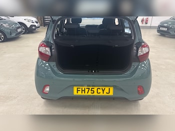 Used Hyundai i10 2025 for sale - 77438148: Photo