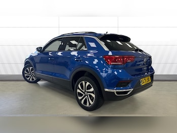 Used Volkswagen T-Roc 2022 for sale - 75919445: Photo