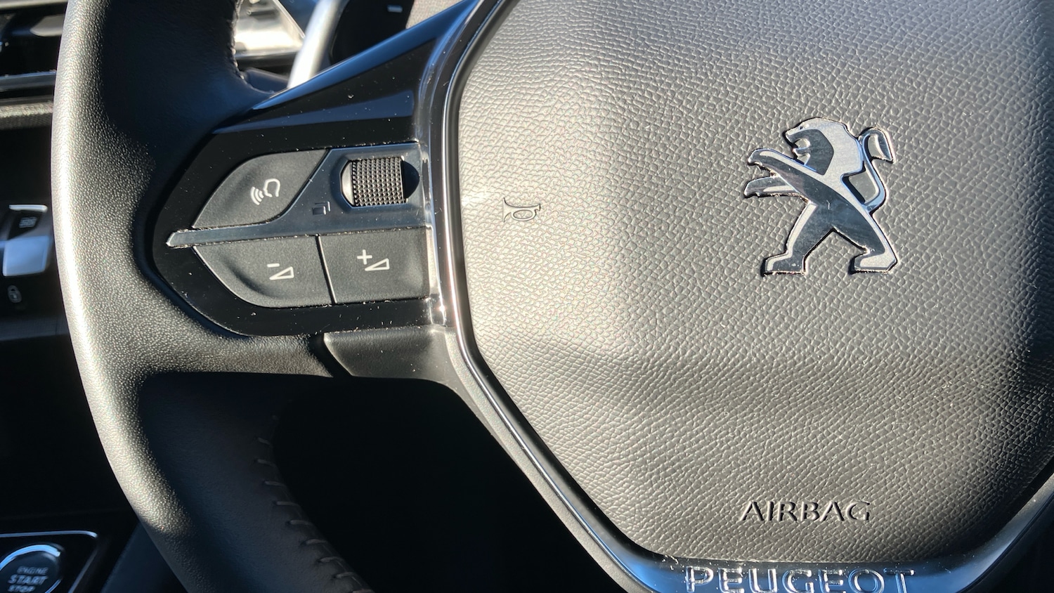 Used Peugeot 5008 2023 for sale - 77432494: Photo 22