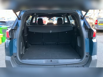 Used Peugeot 5008 2023 for sale - 77432494: Photo