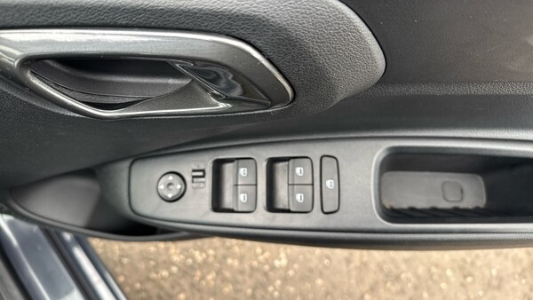 Used Hyundai i10 2024 for sale - 76146544: Photo 21