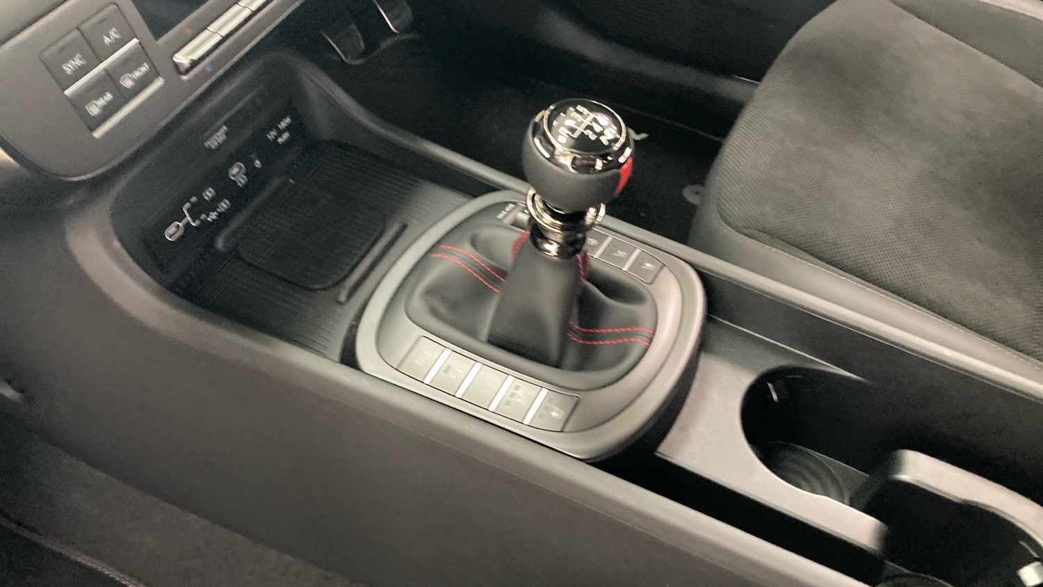 Used Hyundai KONA 2025 for sale - 76500042: Photo 13