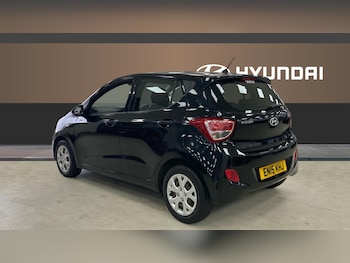 Used Hyundai i10 2015 for sale - 79047607: Photo