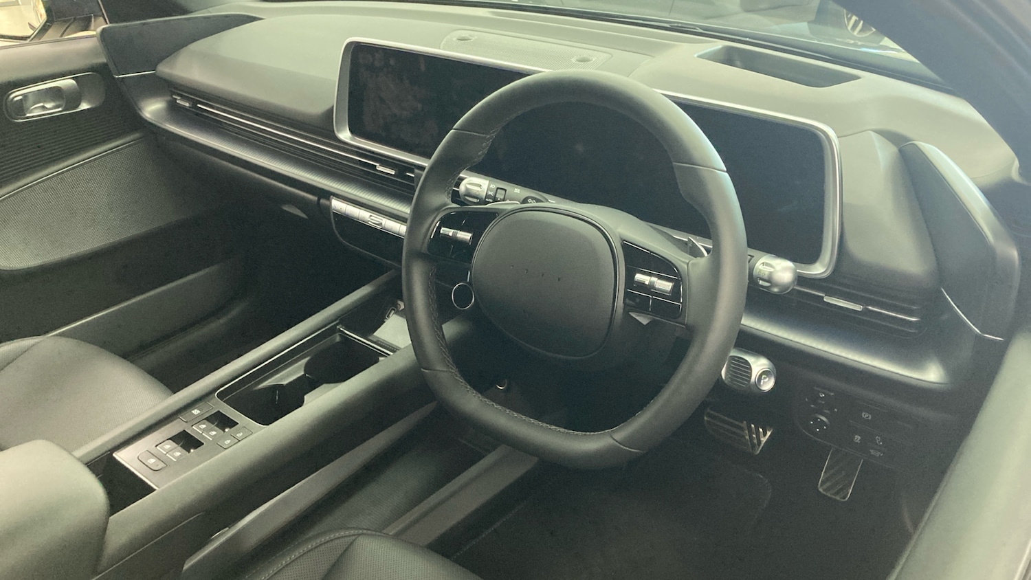 Used Hyundai IONIQ 6 2025 for sale - 76905953: Photo 11