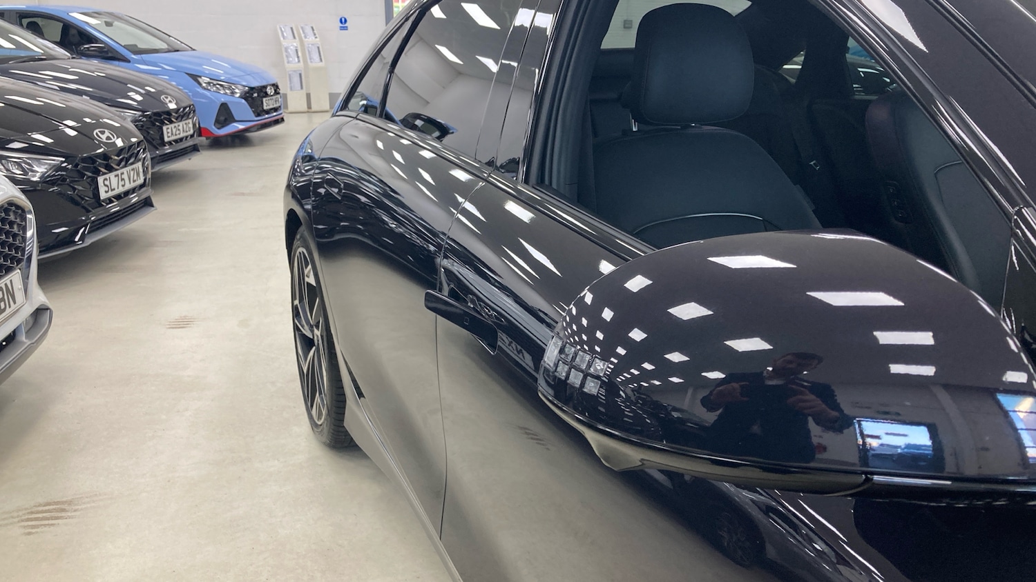 Used Hyundai IONIQ 6 2025 for sale - 76905953: Photo 22