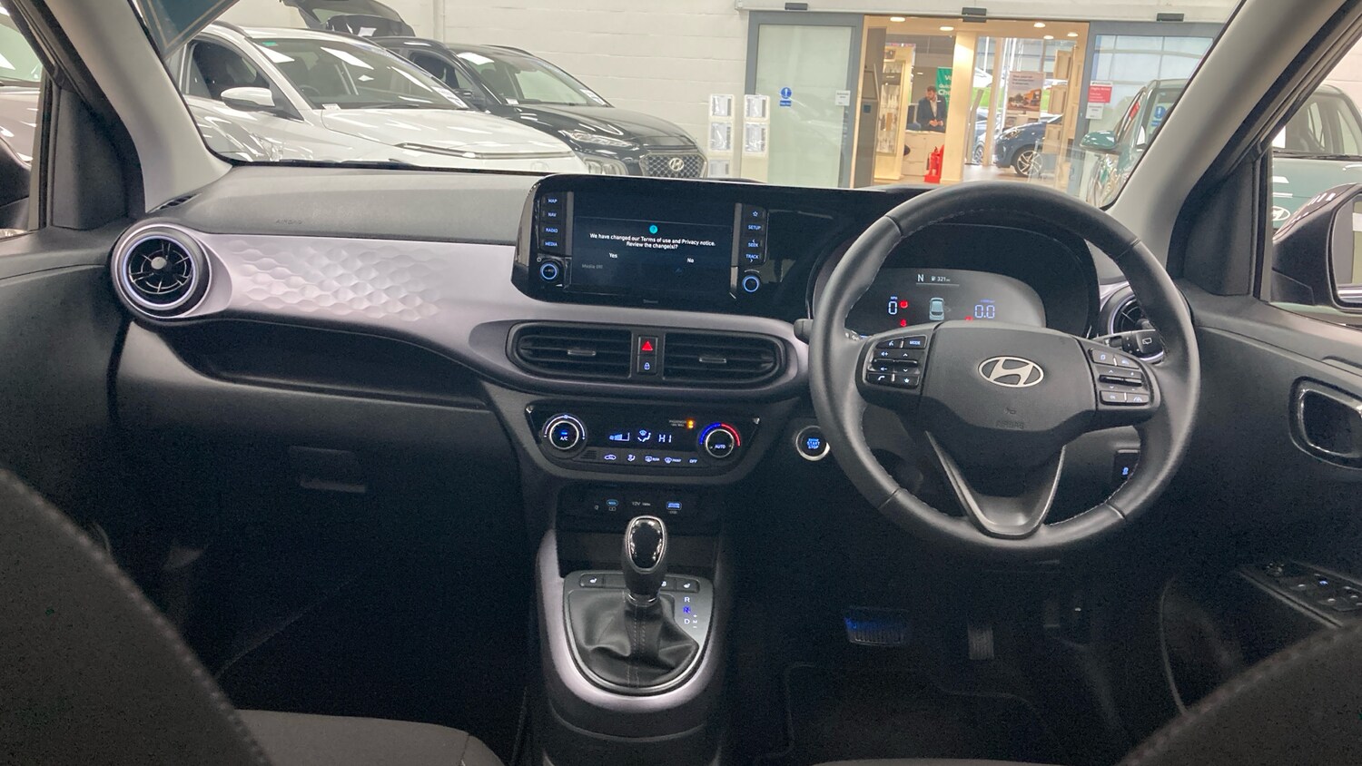 Used Hyundai i10 2024 for sale - 76192962: Photo 10