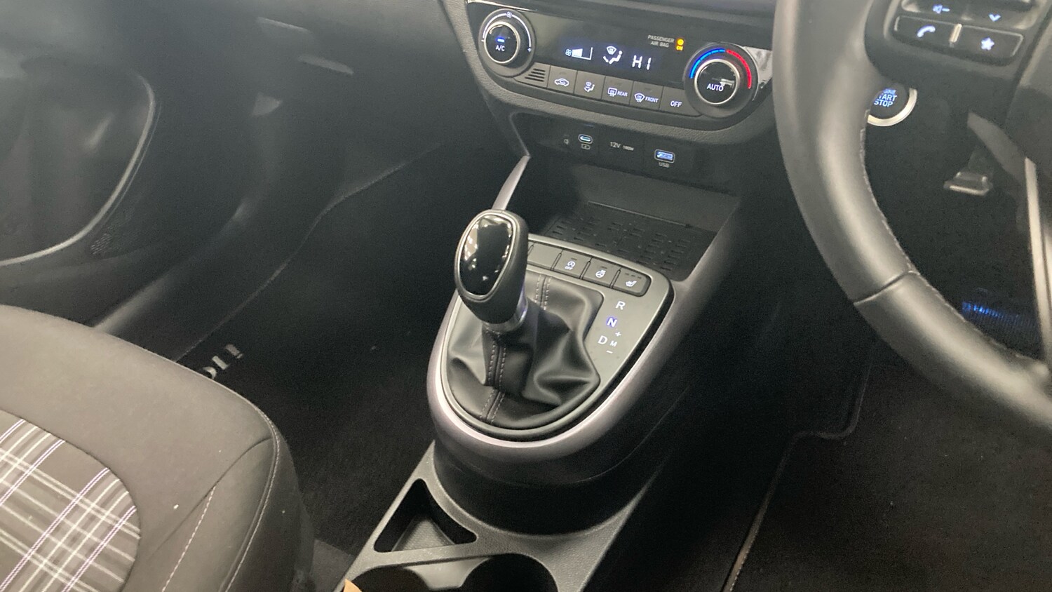 Used Hyundai i10 2024 for sale - 76192962: Photo 13