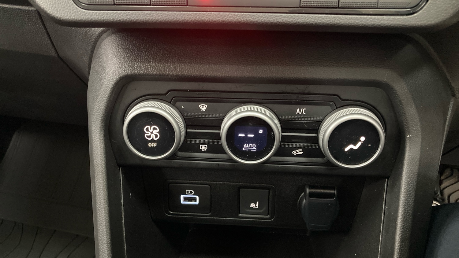 Used Dacia Sandero Stepway 2024 for sale - 77931566: Photo 21