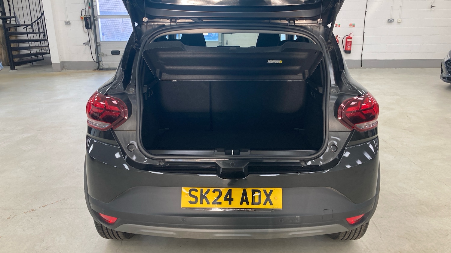 Used Dacia Sandero Stepway 2024 for sale - 77931566: Photo 4