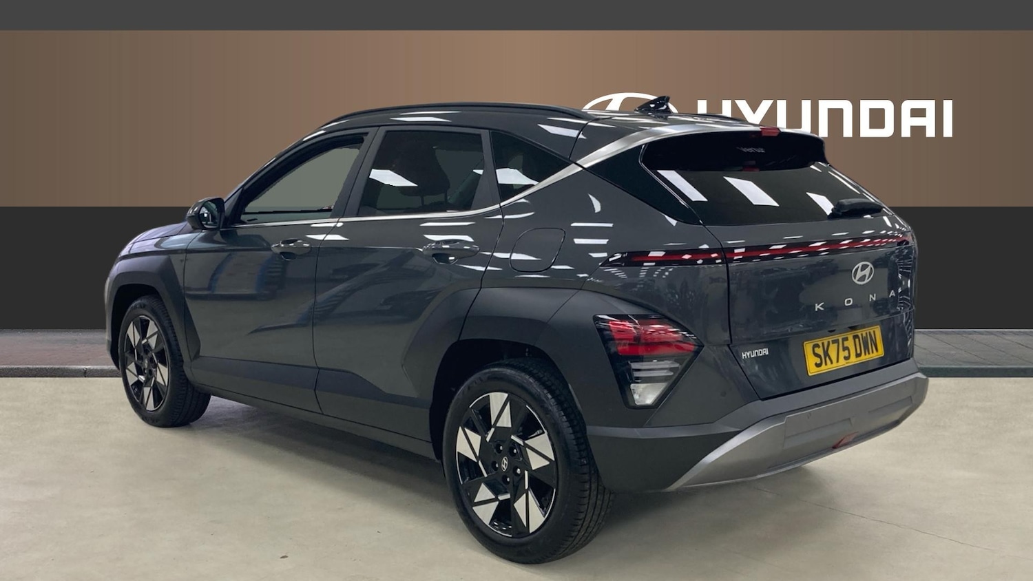 Used Hyundai KONA 2025 for sale - 76762339: Photo 2