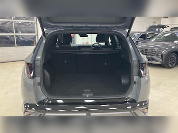 Used Hyundai TUCSON 2025 for sale - 76616390: Photo