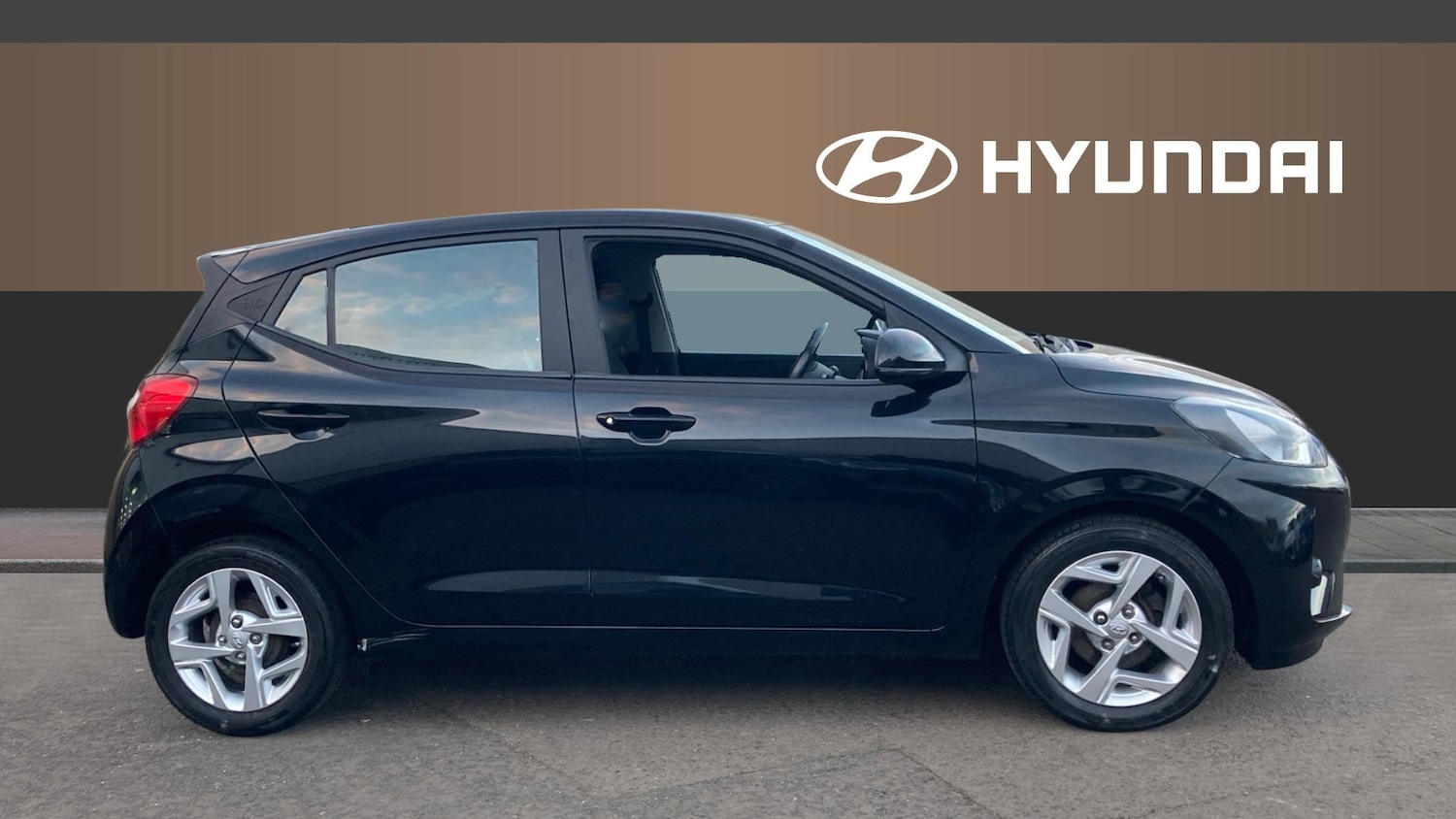 Used Hyundai i10 2021 for sale - 77115823: Photo 5