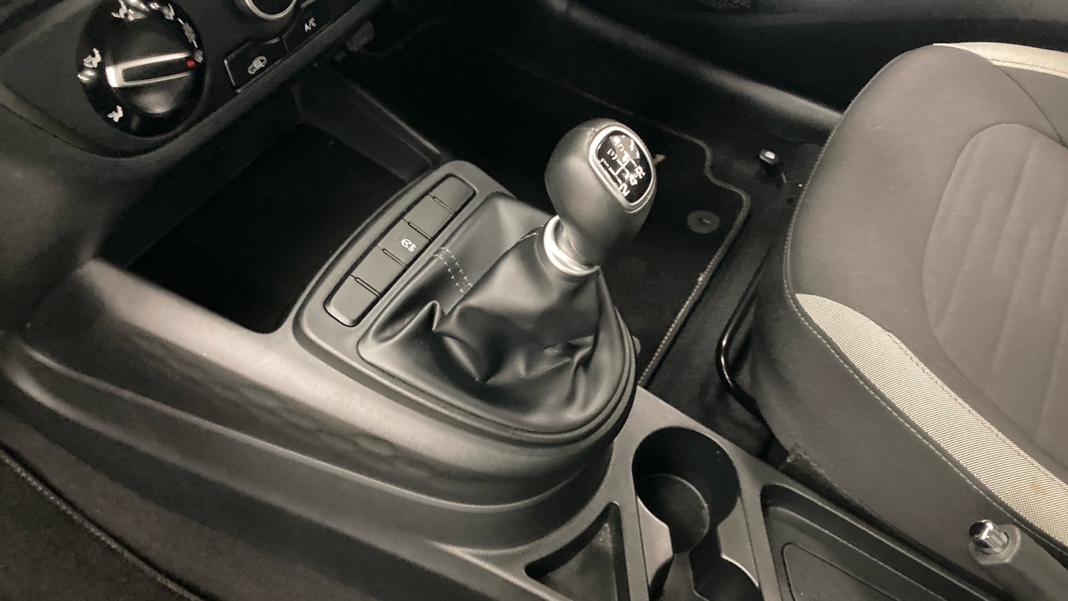 Used Hyundai i10 2022 for sale - 77103999: Photo 13