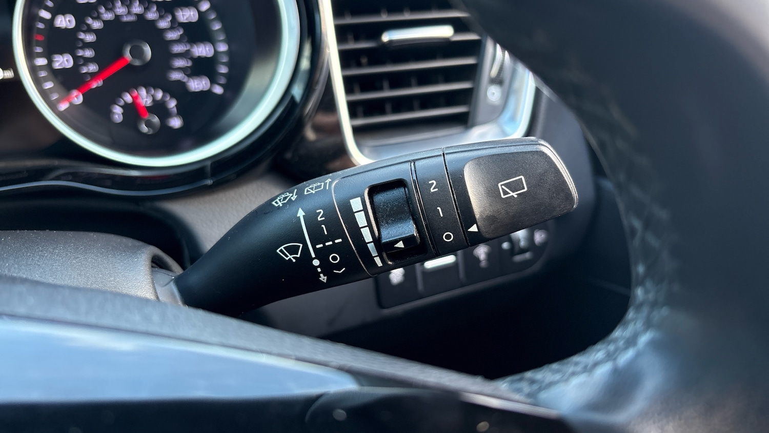 Used Kia Ceed 2018 for sale - 76719244: Photo 26