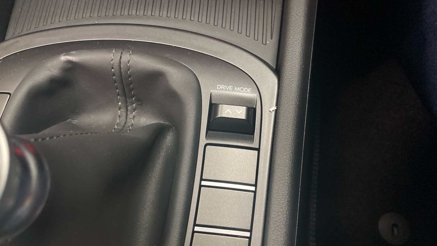 Used Hyundai KONA 2025 for sale - 76500036: Photo 38