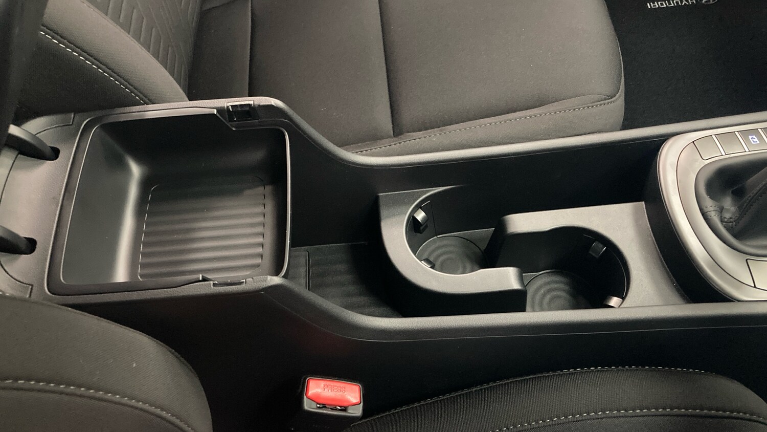 Used Hyundai KONA 2025 for sale - 76500036: Photo 39