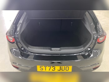 Used Mazda Mazda3 2023 for sale - 77983898: Photo