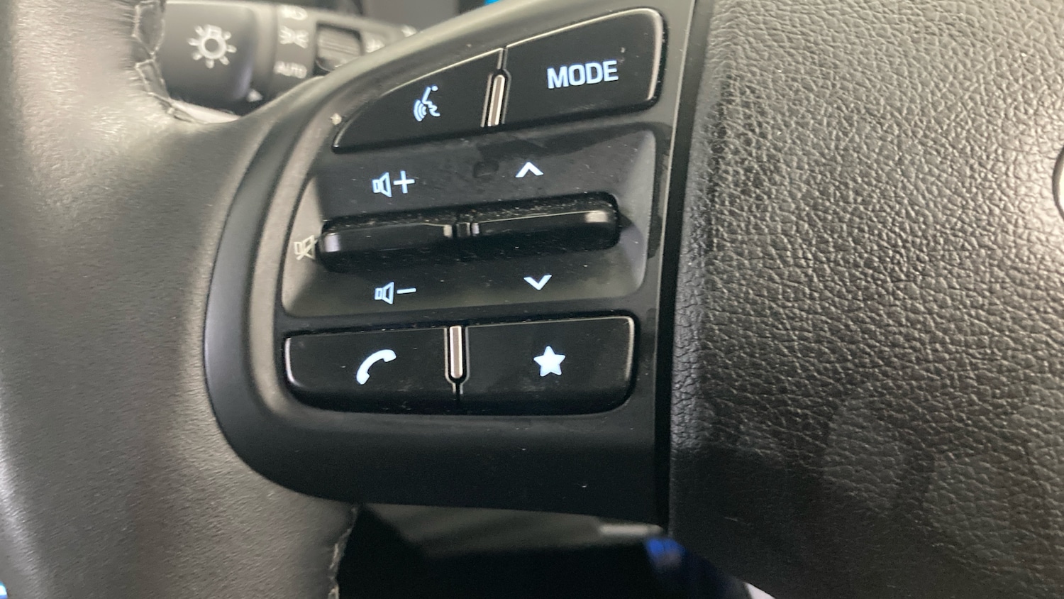 Used Hyundai i10 2024 for sale - 76545232: Photo 21