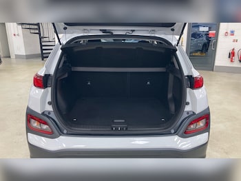 Used Hyundai KONA 2020 for sale - 76428574: Photo