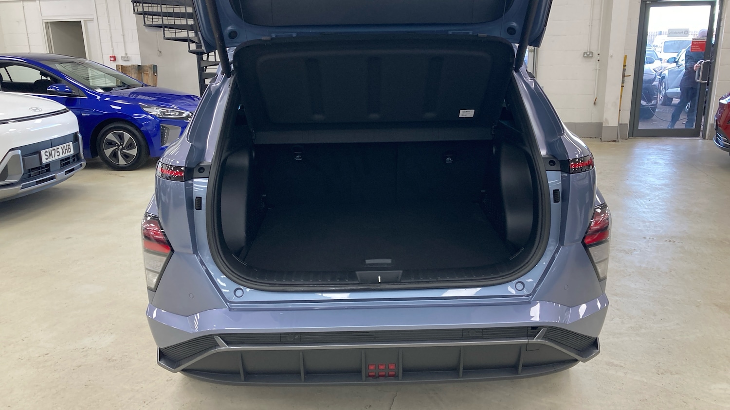 Used Hyundai KONA 2024 for sale - 77220668: Photo 4