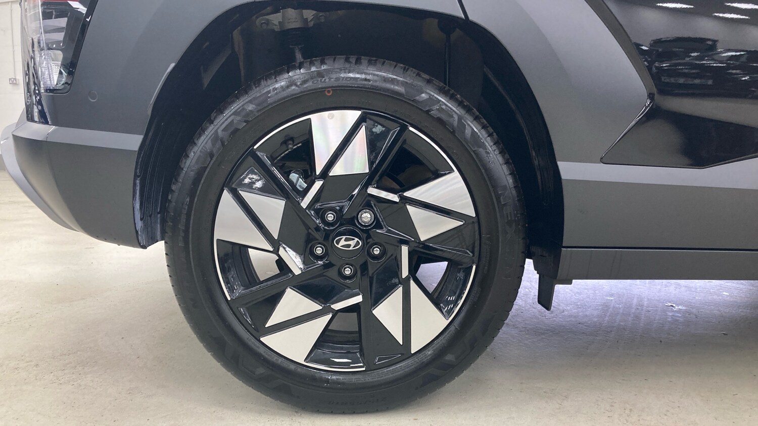 Used Hyundai KONA 2025 for sale - 76500038: Photo 7