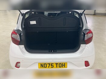 Used Hyundai i10 2025 for sale - 77357176: Photo