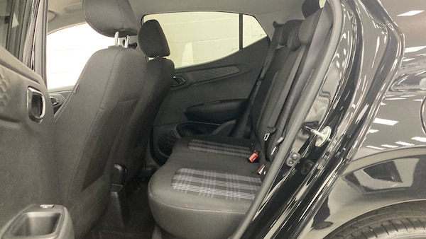 Used Hyundai i10 2024 for sale - 76232231: Photo 16