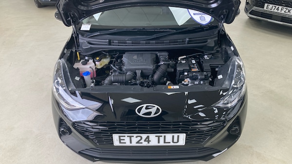 Used Hyundai i10 2024 for sale - 76232231: Photo 8