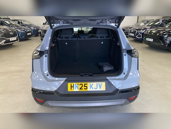 Used Renault Other 2025 for sale - 78367562: Photo