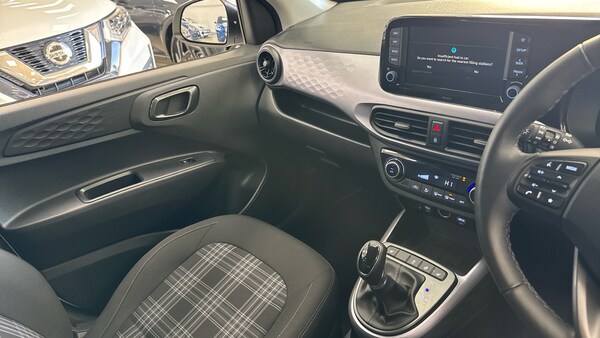 Used Hyundai i10 2024 for sale - 76146556: Photo 14