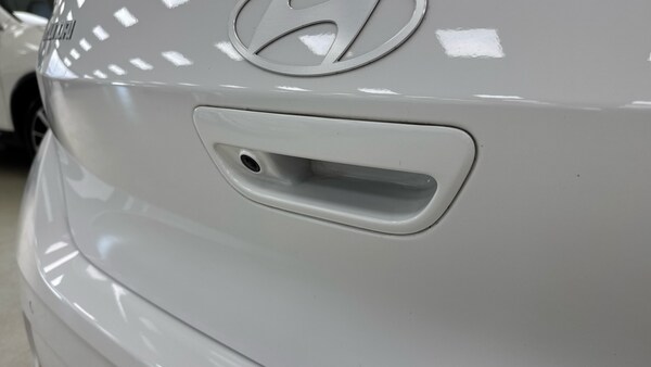 Used Hyundai i10 2024 for sale - 76146556: Photo 31