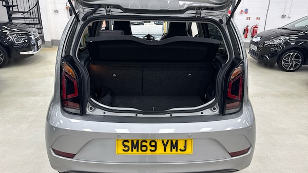 Used Volkswagen up! 2020 for sale - 76192955: Photo 4