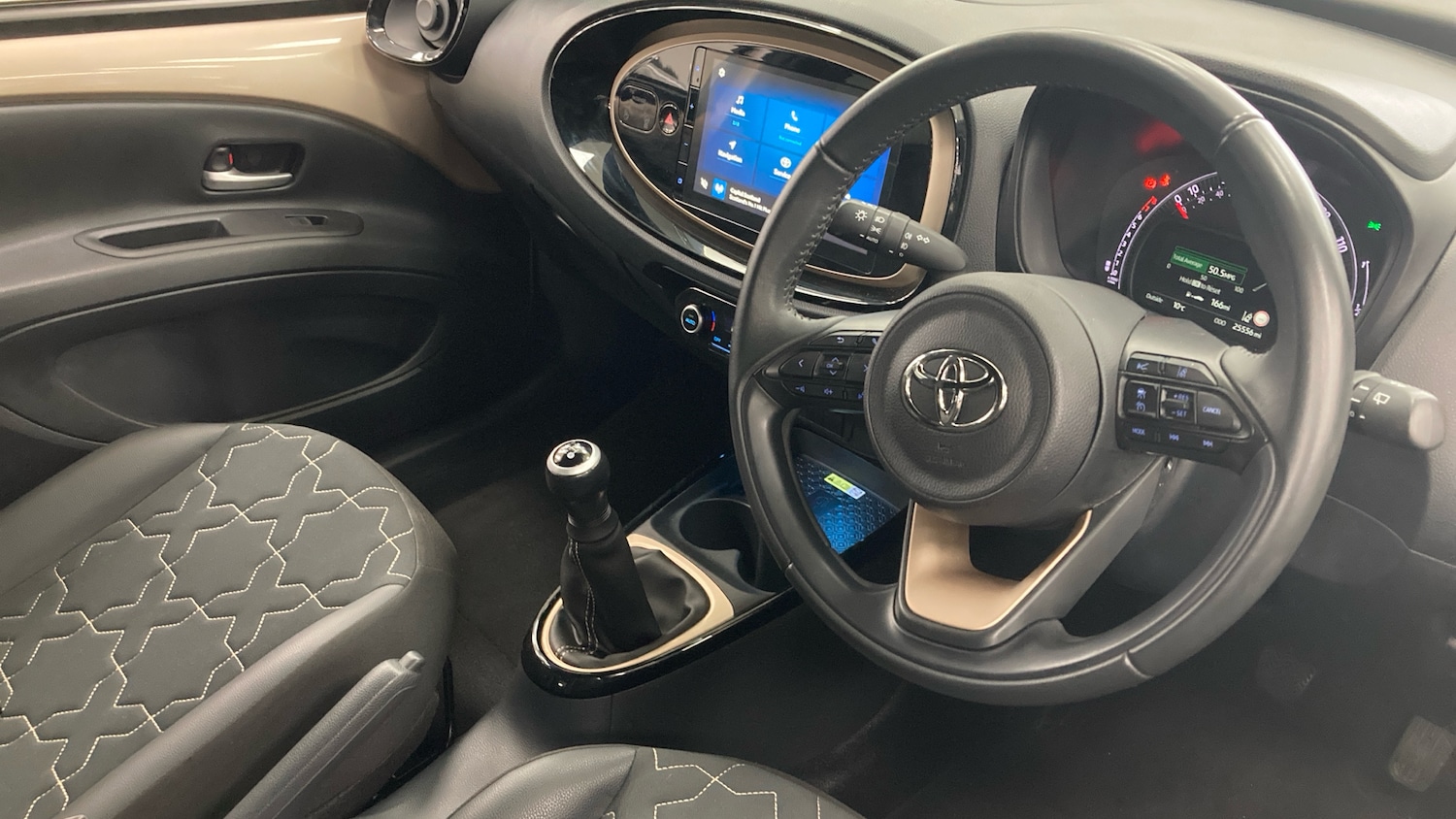 Used Toyota Aygo X 2023 for sale - 76329918: Photo 14