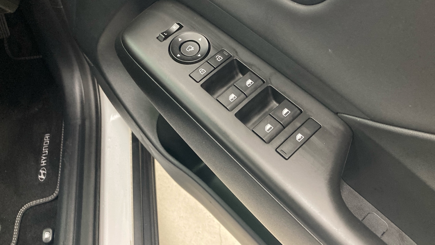 Used Hyundai KONA 2025 for sale - 77077219: Photo 33