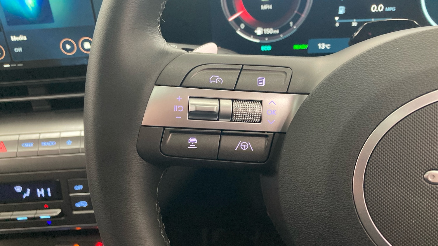 Used Hyundai KONA 2025 for sale - 77077219: Photo 41