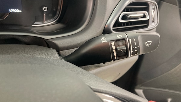 Used Hyundai i30 2023 for sale - 76104612: Photo 30