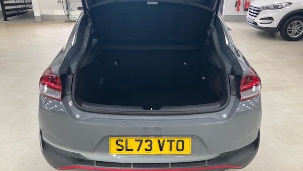 Used Hyundai i30 2023 for sale - 76104612: Photo 4
